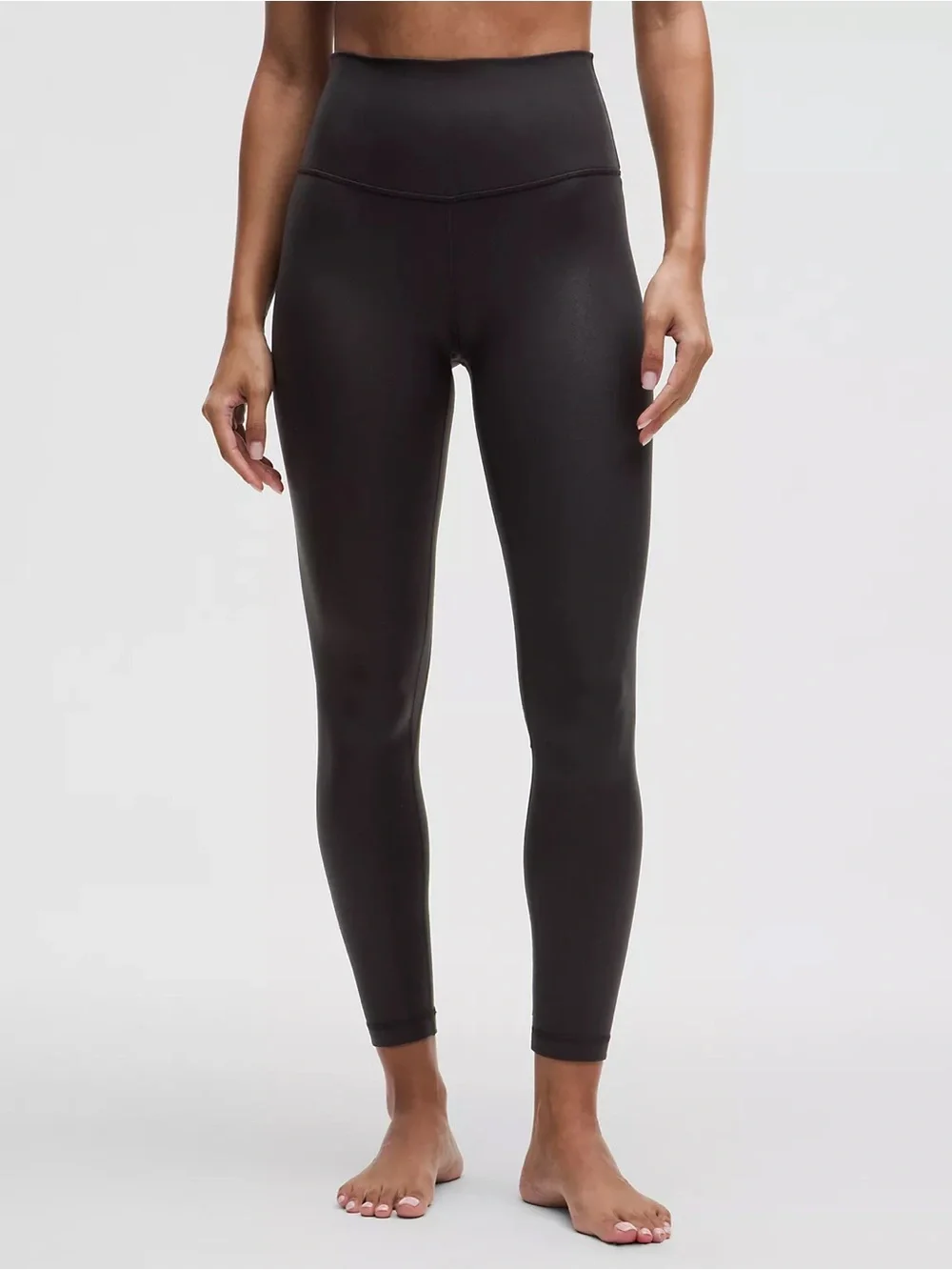 Lululemon Black Luxe Shine Leggings Size 6